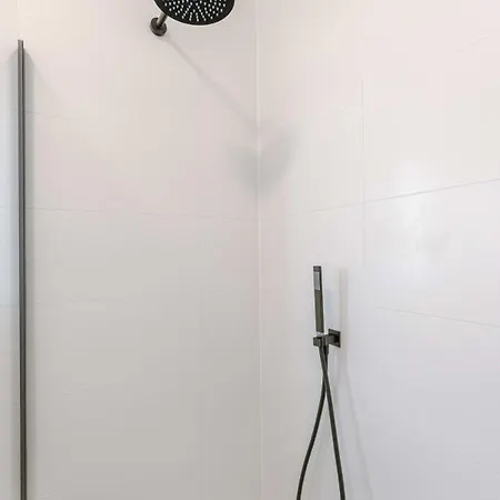Brand New Pet Friendly With Parking Apartamento *